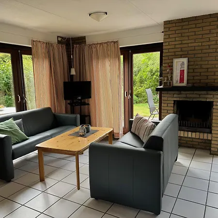펜션 Klinkerwand73 Im Villapark Residentie Texel
