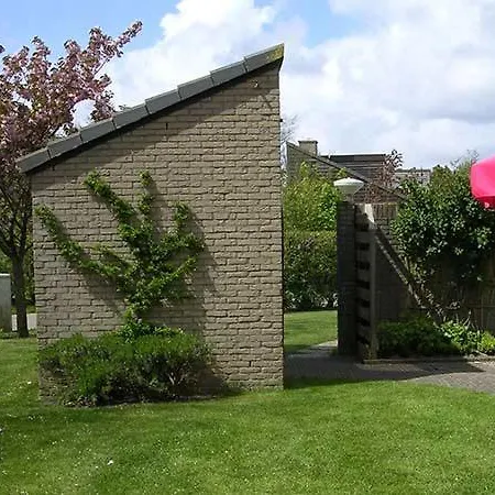 Klinkerwand73 Im Villapark Residentie Texel 펜션 *