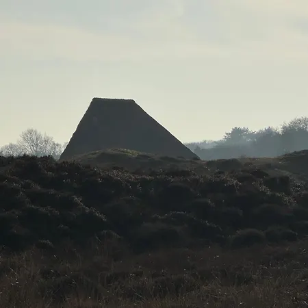 Klinkerwand73 Im Villapark Residentie Texel *